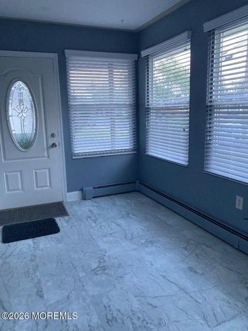 16 Allaire Drive, Toms River, NJ 08753