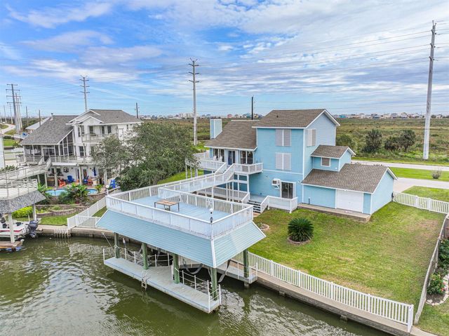 12822 Santiago Circle, Galveston, TX 77554