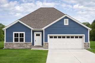 1476 Center STREET, Hartford, WI 53027