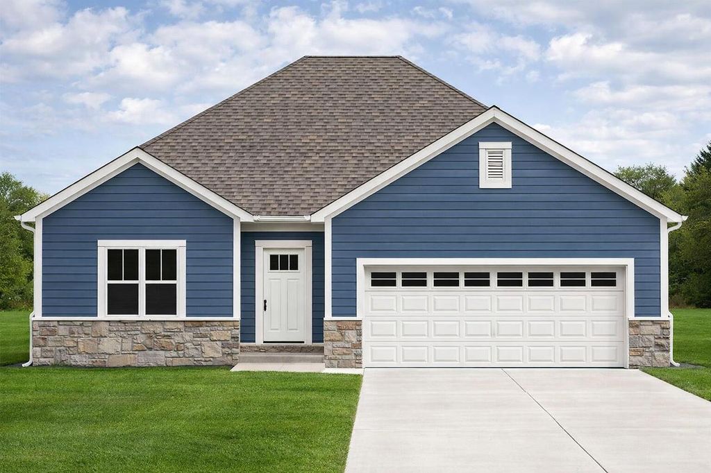 1476 Center STREET, Hartford, WI 53027