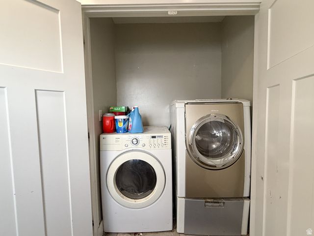 2113 W 5650 S, Roy, UT 84067