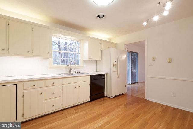 1446 PARK LN, State College, PA 16803