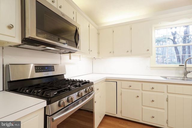 1446 PARK LN, State College, PA 16803