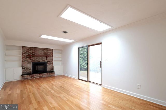 1446 PARK LN, State College, PA 16803