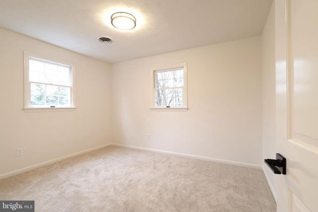 1446 PARK LN, State College, PA 16803