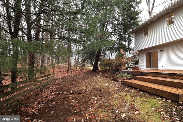 1446 PARK LN, State College, PA 16803