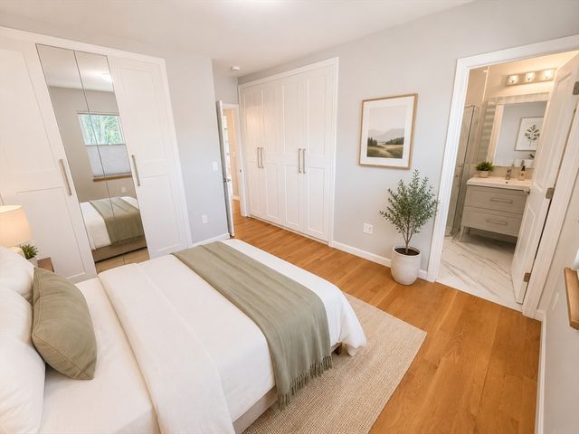 576 Lagrange Street 576, Boston, MA 02132