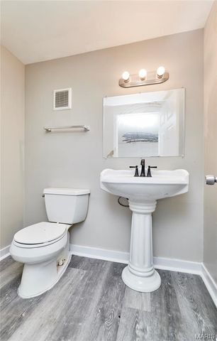 1610 Jackson Lane, Florissant, MO 63031