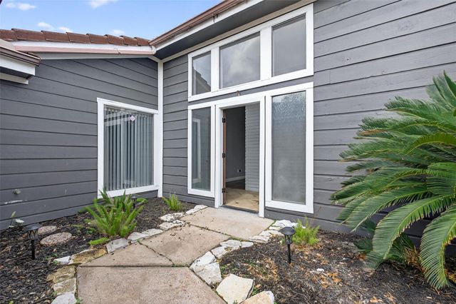 6110 Gallant Forest Drive, Houston, TX 77088