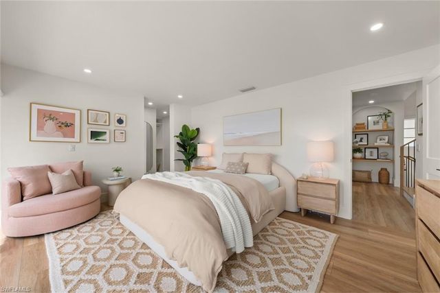 9015 Mockingbird DR, Sanibel, FL 33957