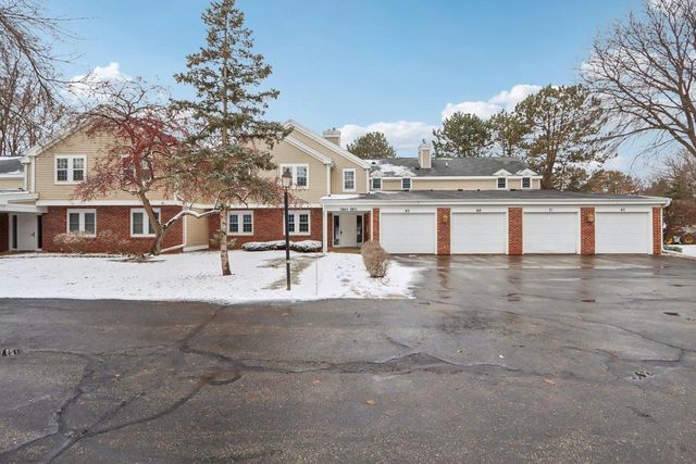 7871 E Oakbridge Way, Madison, WI 53717