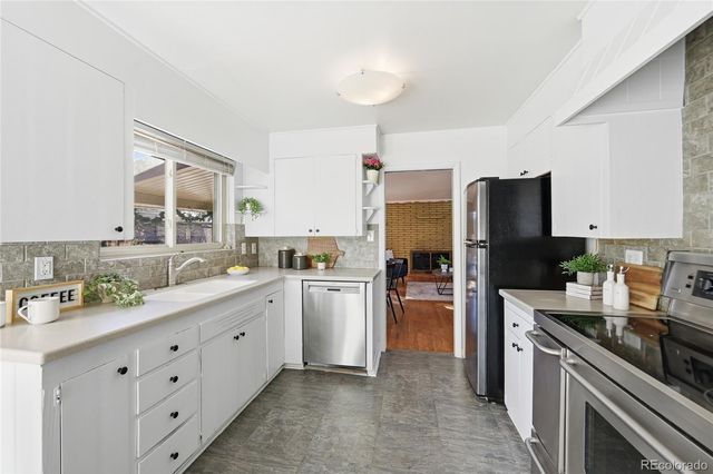 960 Dudley Street, Lakewood, CO 80215