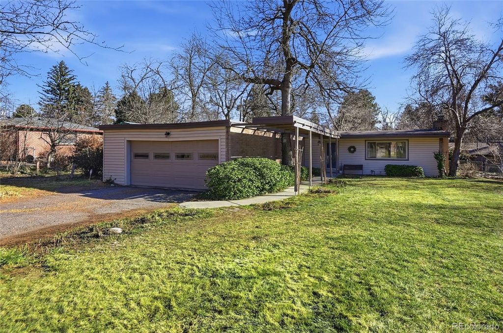 960 Dudley Street, Lakewood, CO 80215