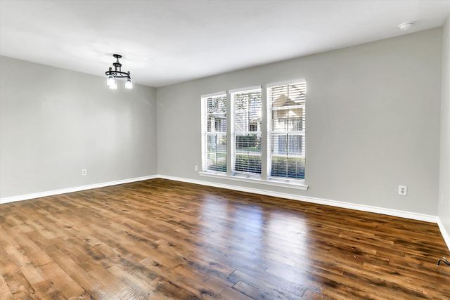 5881 Preston View Boulevard, Dallas, TX 75240