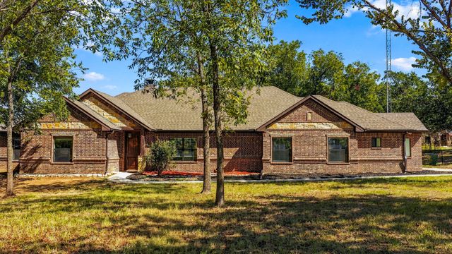 1389 County Road 3591, Paradise, TX 76073