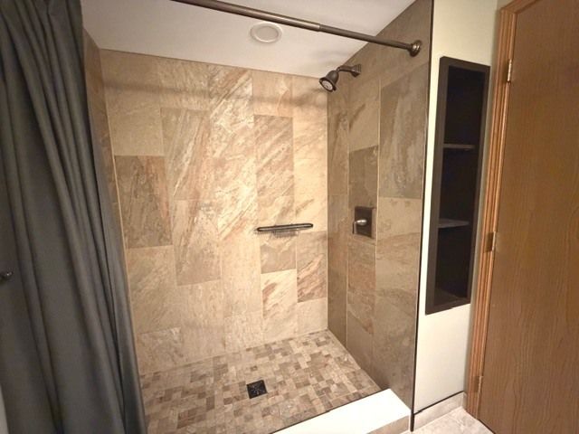 182 Saenz Lane 182, Joliet, IL 60436