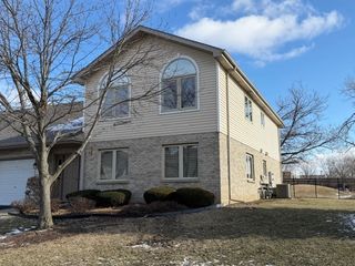 182 Saenz Lane 182, Joliet, IL 60436