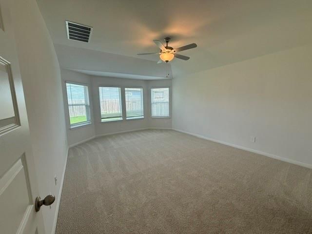 128 Skyview Farm LN, Liberty Hill, TX 78642