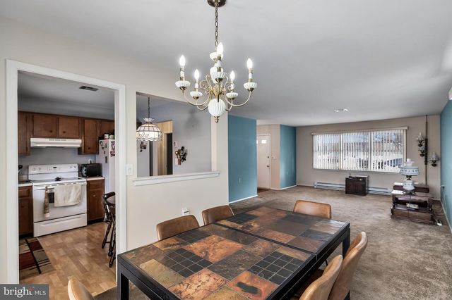 43 KINGSTON WAY, Southampton, NJ 08088