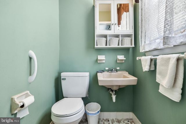 43 KINGSTON WAY, Southampton, NJ 08088