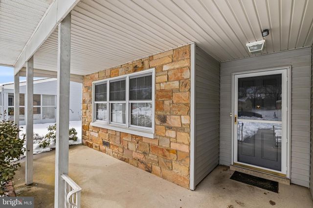 43 KINGSTON WAY, Southampton, NJ 08088