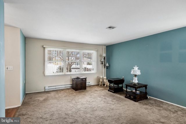 43 KINGSTON WAY, Southampton, NJ 08088