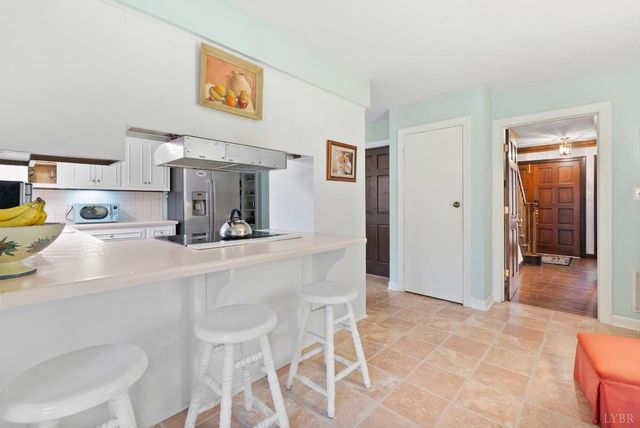 205 Ivy Drive, Lynchburg, VA 24503