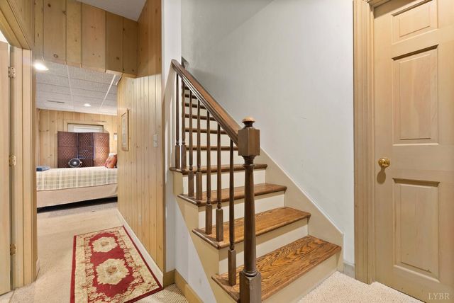 205 Ivy Drive, Lynchburg, VA 24503