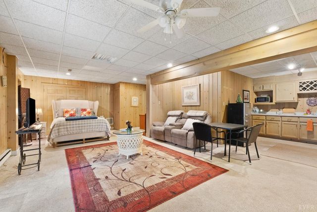 205 Ivy Drive, Lynchburg, VA 24503