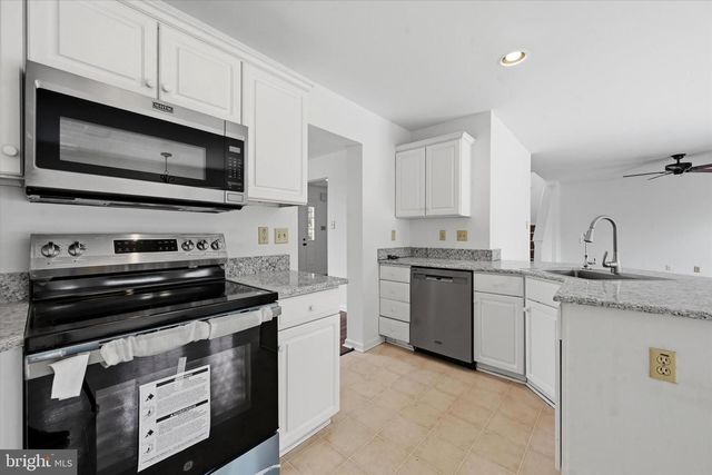 198 SEBASTIAN DR, Oxford, PA 19363
