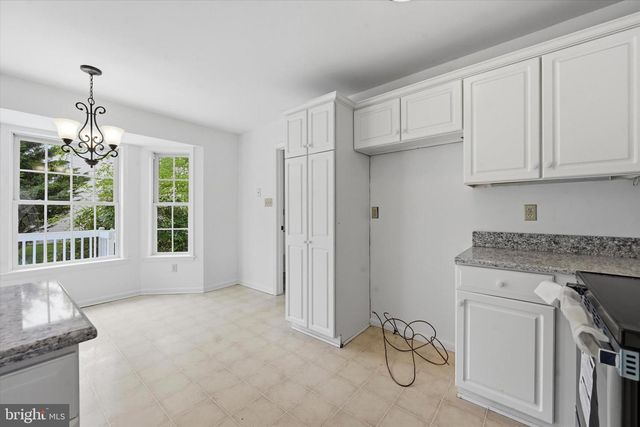 198 SEBASTIAN DR, Oxford, PA 19363