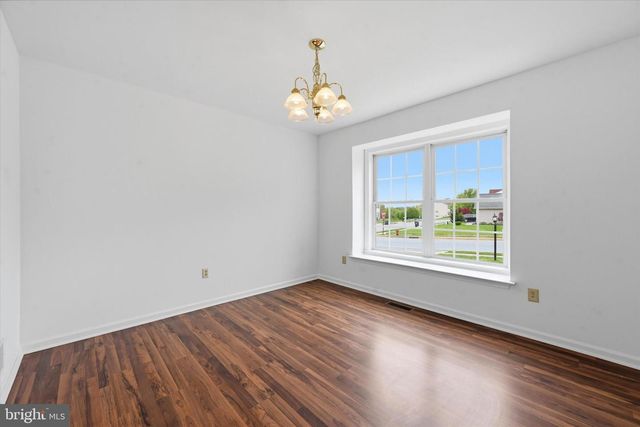 198 SEBASTIAN DR, Oxford, PA 19363