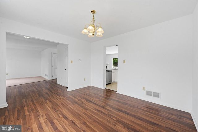 198 SEBASTIAN DR, Oxford, PA 19363