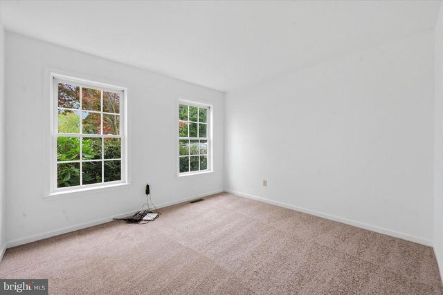 198 SEBASTIAN DR, Oxford, PA 19363