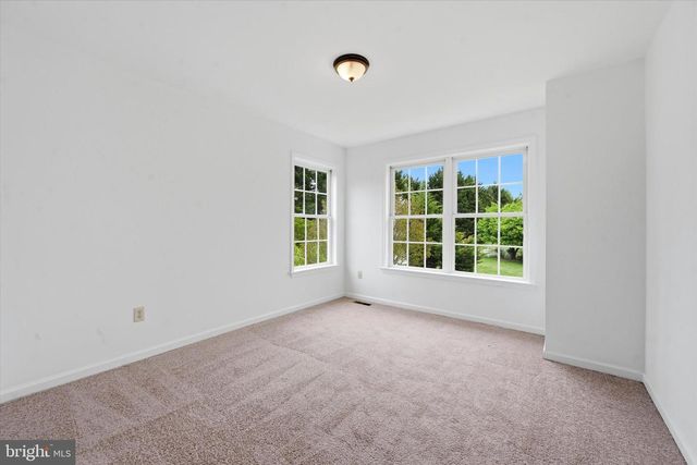 198 SEBASTIAN DR, Oxford, PA 19363