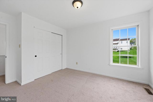 198 SEBASTIAN DR, Oxford, PA 19363
