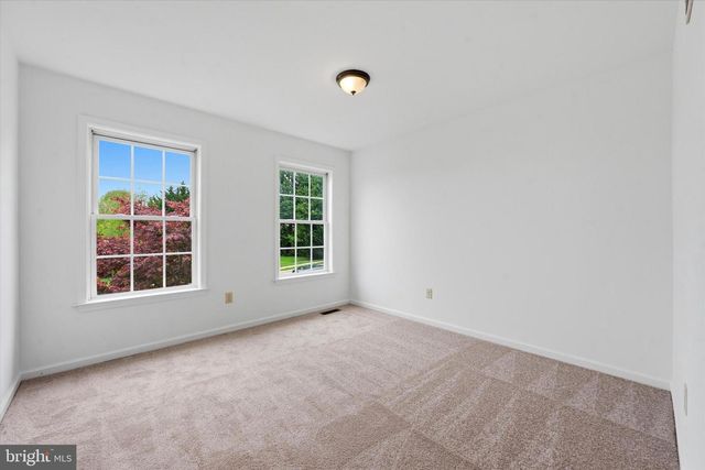 198 SEBASTIAN DR, Oxford, PA 19363