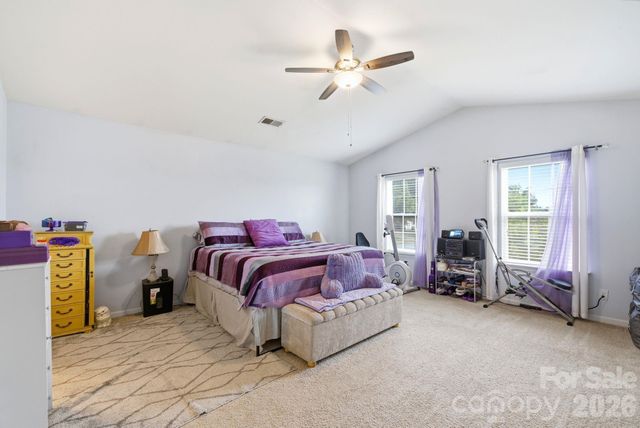 8502 Mansell Court, Charlotte, NC 28215