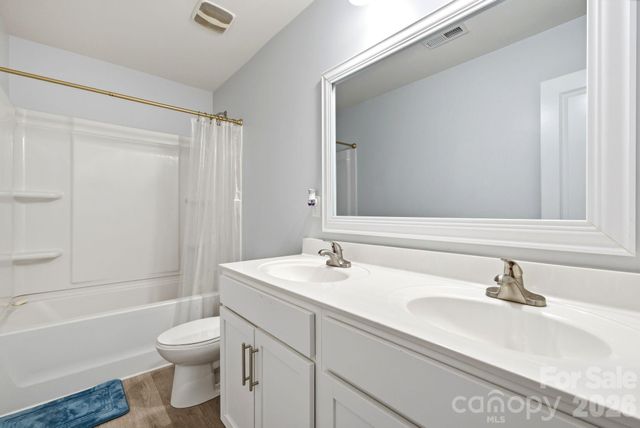 8502 Mansell Court, Charlotte, NC 28215