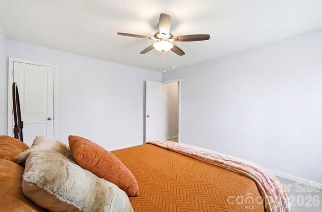 8502 Mansell Court, Charlotte, NC 28215