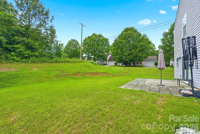 8502 Mansell Court, Charlotte, NC 28215