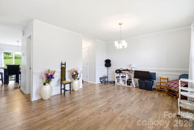 8502 Mansell Court, Charlotte, NC 28215