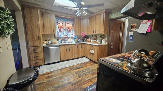 839 W Vine Street, Martins Ferry, OH 43935