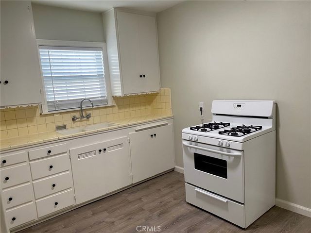 2421 Magnolia, Long Beach, CA 90806