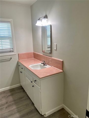 2421 Magnolia, Long Beach, CA 90806