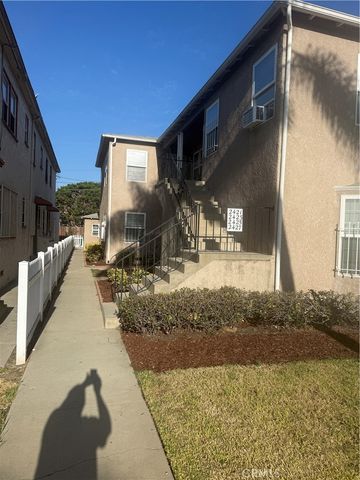 2421 Magnolia, Long Beach, CA 90806