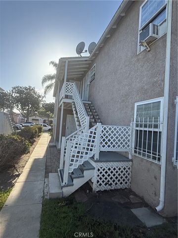 2421 Magnolia, Long Beach, CA 90806