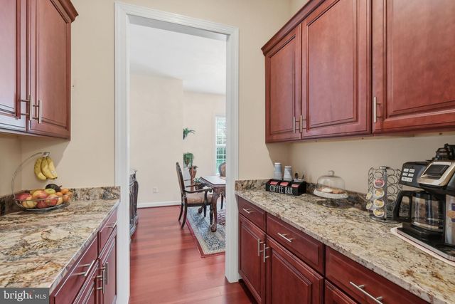 15613 ANCIENT OAK DR, North Potomac, MD 20878