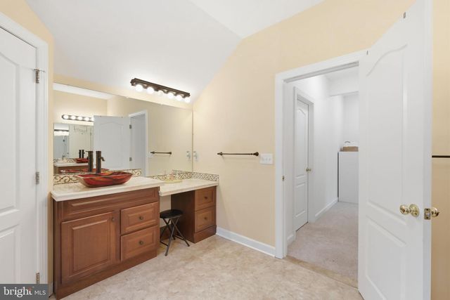 15613 ANCIENT OAK DR, North Potomac, MD 20878