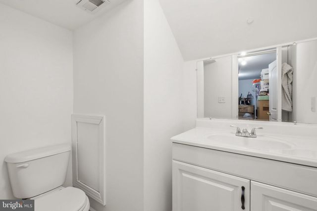 15613 ANCIENT OAK DR, North Potomac, MD 20878